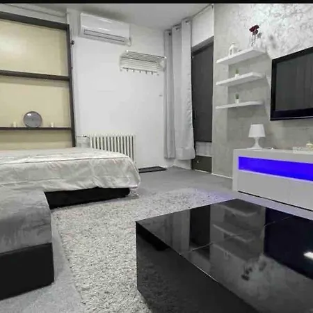 Dorcol Lux Studio شقة *